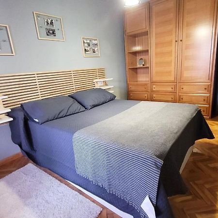 Appartamento El Hogar De Todos Ourense Esterno foto