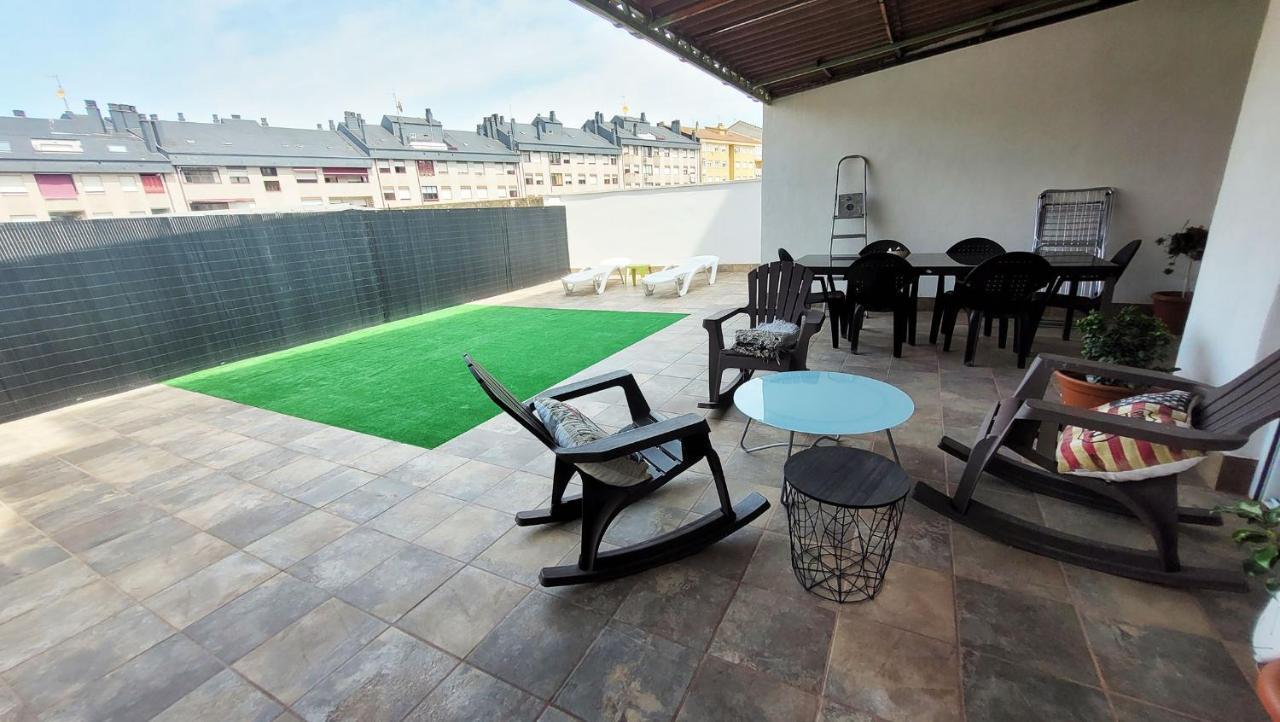 Appartamento El Hogar De Todos Ourense Esterno foto