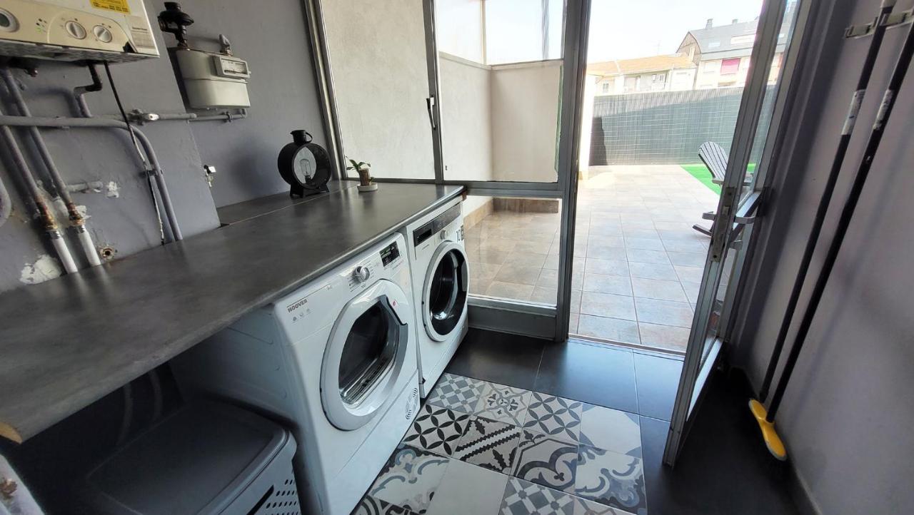 Appartamento El Hogar De Todos Ourense Esterno foto