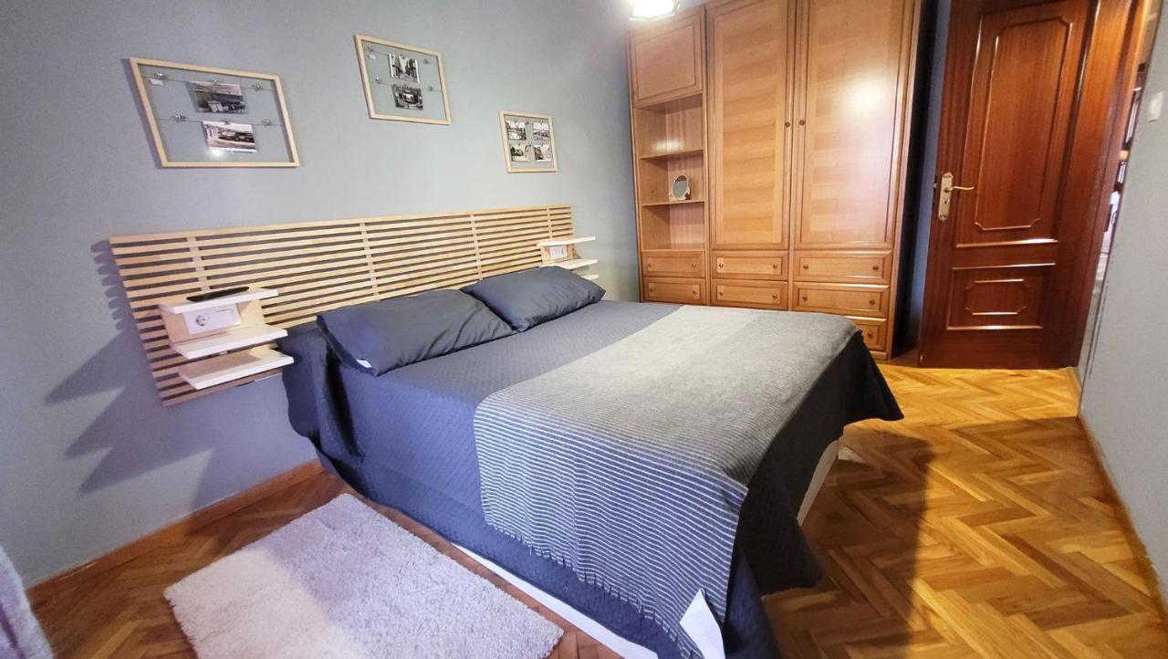 Appartamento El Hogar De Todos Ourense Esterno foto