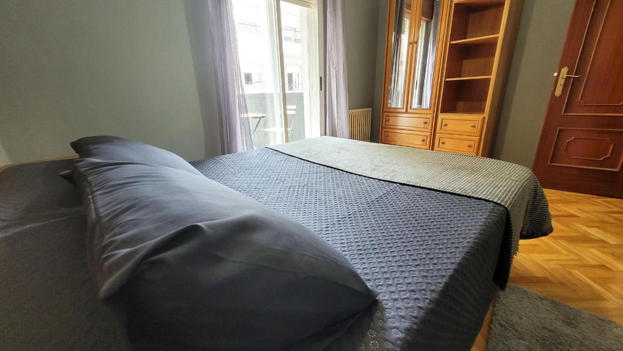 Appartamento El Hogar De Todos Ourense Esterno foto